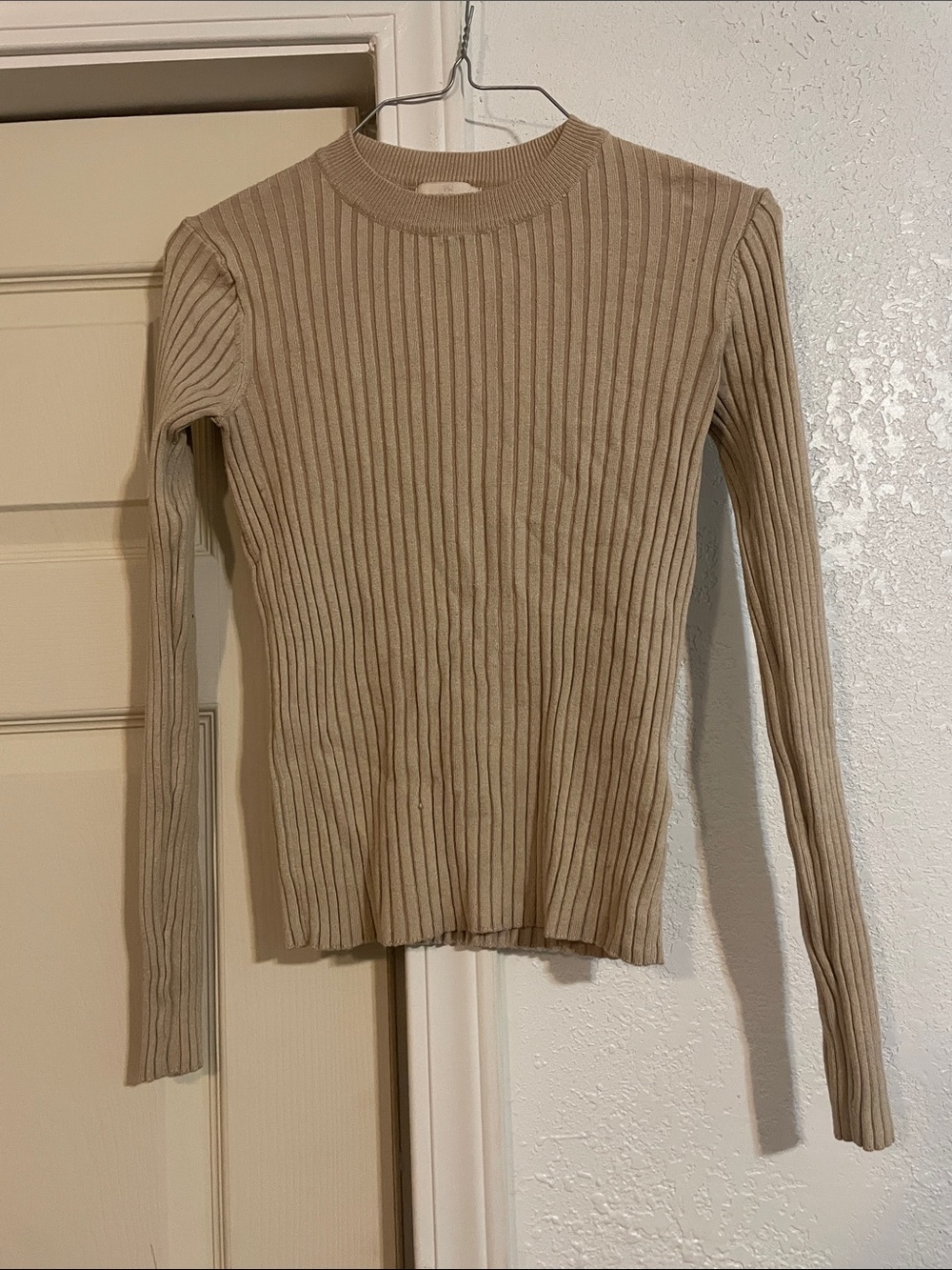 H&M Ribbed Crewneck Long-Sleeve Top - Beige